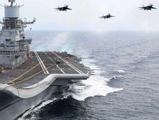 விமானம் தாங்கி போர்க்கப்பல்கள் பற்றிய சுவாரஸ்யத் தகவல்கள்!