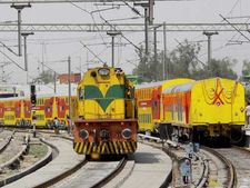 மேனுவல் ட்ராகிங்கிற்கு குட்பை... வந்தாச்சு புதிய ரேடியோ சாதனம்; இந்திய இரயில்வேயில் அதிரடி அறிமுகம்