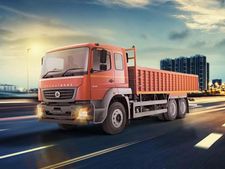 இந்தியாவில் பி.எஸ்.4 கனரக வாகனங்களின் தயாரிப்பு பணிகளில் பின்னிடைவு..!!