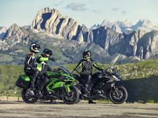 பிஎஸ்-4 எஞ்சின் கொண்ட கவாஸாகி நின்ஜா 1000 பைக் இந்தியாவில் வெளியானது..!!