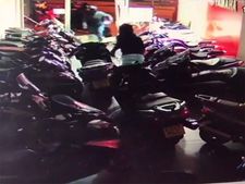 திருடப்பட்ட 2017 கவாஸாகி நின்ஜா ஹெச்2 பைக் மூலம் திருடர்களை பிடிக்க போலீசார் வியூகம்..!! எப்படி..??