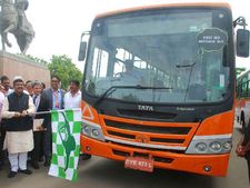 இந்தியாவின் முதல் மீத்தேன் வாயுவில் இயங்கும் பேருந்தை தயாரிக்கிறது டாடா மோட்டார்ஸ்..!!