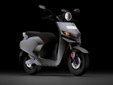 டிவிஎஸ், ஹீரோ நிறுவனங்களுக்கு போட்டியாக ரூ.70000 விலையில் 2018ல் களமிறங்கும் புதிய மின்சார ஸ்கூட்டர்