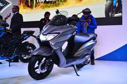 புதிய சுஸுகி பர்க்மேன் 125சிசி ஸ்கூட்டர்: சிறப்பு கண்ணோட்டம்!