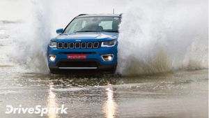 குவிந்து வரும் வரவேற்பால் 25,000 யூனிட்டுகளை கடந்து இந்தியாவில் தயாரிக்கப்பட்ட ஜீப் காம்பஸ் கார்..!!