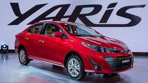 புதிய டொயோட்டா யாரிஸ் காரின் விலை அதிகாரப்பூர்வமாக வெளியானது!!