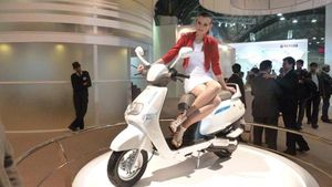 இந்தியாவின் முதல் ஹைபிரிட் ஸ்கூட்டர் லாஞ்ச் எப்போது? அரசின் மானியம் கிடைக்குமா?