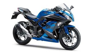 கற்பனைக்கு எட்டாத விலை குறைப்பு, புது வசதிகள்! கவாஸாகியின் புது லான்ச்சால் மிரண்டு போன யமஹா, BMW