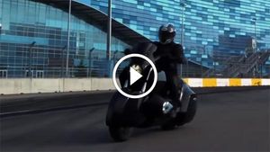 ஜனாதிபதியின் பாதுகாப்பிற்காக ஏகே 47 துப்பாக்கி நிறுவனம் தயாரித்த புதிய பிரம்மாண்ட பைக்..