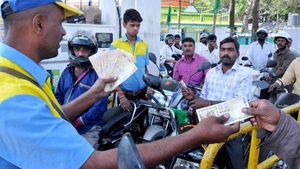 6 மாநிலங்களில் பெட்ரோல், டீசல் விலை லிட்டருக்கு ரூ.5 குறைப்பு.. தமிழக அரசின் நிலைப்பாடு என்ன?