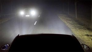 கார்களில் எல்இடி ஹெட்லைட்டுகளின் நன்மைகள்!