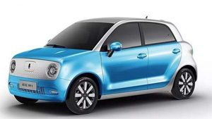 ஒரு முறை சார்ஜ் செய்தால் 312 கிமீ பயணம்... உலகின் மலிவான விலை எலெக்ட்ரிக் கார் இதுதான்...