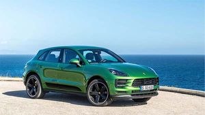 மின்சார மாடலாக மாறும் போர்ஷே மசான் சொகுசு எஸ்யூவி கார்!