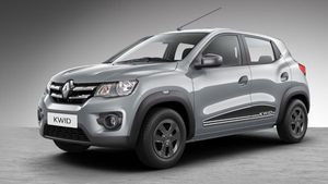 வாடிக்கையாளர்களின் தலையில் இடியை இறக்கிய கார் நிறுவனங்கள்... வெளியான அதிர்ச்சி அறிவிப்பு இதுதான்...