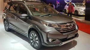 ஹோண்டா பிஆர்வி எஸ்யூவியின் ஃபேஸ்லிஃப்ட் மாடல் அறிமுகம்!