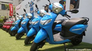 ஸ்கூட்டர் செக்மெண்ட்டில் கூடுதல் கவனம் செலுத்த ஹீரோ திட்டம்... ஹோண்டாவிற்கு சவால் அளிக்க முடிவு...