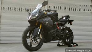 அப்பாச்சி ஆர்ஆர்310 பைக் விற்பனை மிக கடுமையாக சரிவு... சோகத்தில் டிவிஎஸ் நிறுவனம்...