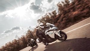 மும்பையின் சோகமான நிலைக்காக புதிய பைக்குகளின் அறிமுகத்தை ரத்து செய்த சீன நிறுவனம்...