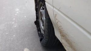 ஏன் பஞ்சரான வாகனத்தை இயக்க கூடாது: இந்த வீடியோவை பார்த்தாலே உங்களுக்கு புரிந்துவிடும்...