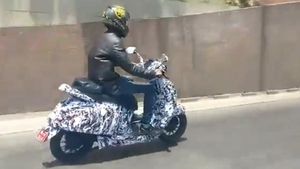 இந்திய மின்சார வாகன சந்தையில் புரட்சியை செய்ய தயாராகும் பஜாஜ் ஸ்கூட்டர்: பெயர் பற்றிய தகவல் கசிவு!