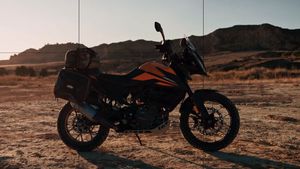 நாளை புதிய பைக்கை களமிறக்கிறது கேடிஎம்... இது எந்த பைக்கிற்கெல்லாம் டஃப் கொடுக்க போகுது தெரியுமா..?