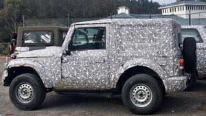 2020 மஹிந்திரா தார் மாடலின் உட்புற புகைப்படங்கள் கசிந்தன...