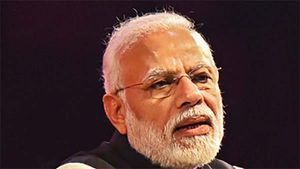 ஒரே கல்லில் ரெண்டு மாங்கா... பெரிய பிரச்னையை அசால்டாக முடிக்கும் மோடி அரசு... என்னனு தெரியுமா?