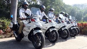 சுசுகி ஜிக்ஸெர் 250 எஸ்எஃப் பைக்குகளுடன் பணியாற்றவுள்ள போக்குவரத்து போலீசார்...