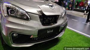 இந்தியாவில் மாஸ் காட்ட வரும் வெளிநாட்டு எலெக்ட்ரிக் கார்... விலை தெரிந்தால் நீங்களும் வாங்கிடுவீங்க!