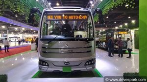 ஒலெக்ட்ரா- பிஒய்டி கூட்டணியில் இந்தியாவின் முதல் எலெக்ட்ரிக் ஆம்னி பஸ்... வால்வோ கதை என்னாகுமோ?