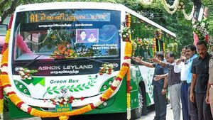 சூப்பர்... இனி அரசு பஸ்ஸில்தான் போவேன்னு ஒத்த காலில் நிப்பீங்க... வேற லெவலுக்கு மாறிய தமிழகம்!