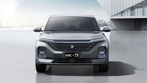 2020 மாடலில் வெளிவந்தது 'சைனீஸ் ஆக்டோவியா'... ஃபோக்ஸ்வேகனை அசர வைத்த சீன நிறுவனம்...