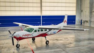 9 பேருடன் பறக்கும் திறன் கொண்ட உலகின் முதல் மின்சார விமானம் வெற்றிகரமாக பறந்தது