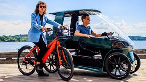 சொக்க வைக்கும் அழகு-வியக்க வைக்கும் திறன்! இது இ-பைக்னு சொன்ன நம்ப முடிகிறதா?