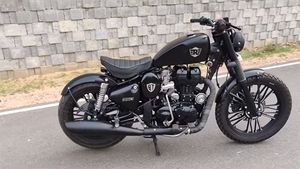 ஹார்லி டேவிட்சன் பைக் போன்று இருக்கிறதா? ஆனால் அதுதான் இல்லை, இது ராயல் என்பீல்டு கிளாசிக்350