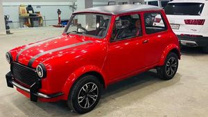 மினி கூப்பருக்கே டஃப் கொடுக்கும் பத்மினி... இதுவரை நாம் கண்டிராத பேரழகில்... வீடியோ!