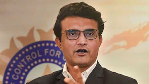 90ஸ் கிட்ஸின் ஹீரோ கங்குலி இந்த அளவிற்கு கார் பிரியரா...! அவரிடம் எத்தனை கார்கள் உள்ளன தெரியுமா...?