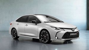 டொயோட்டா கரோல்லா செடான் காரின் புதிய ஜிஆர் ஸ்போர்ட் வெர்சன்... ஐரோப்பிய மக்களுக்கு மட்டும் தானாம்...