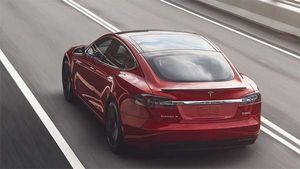 ஸ்மார்ட் வாட்ச் தயாரிப்பில் களமிறங்கும் பிரபல கார் நிறுவனம்! எந்த நிறுவனம்னு தெரிஞ்சா அசந்துருவீங்க!