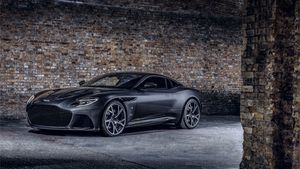 ஜேம்ஸ் பாண்ட் பயன்படுத்தும் அஸ்டன் மார்டின் கார்கள் விற்பனைக்கு அறிமுகம்... விலைதான் எங்கயோ இருக்கு