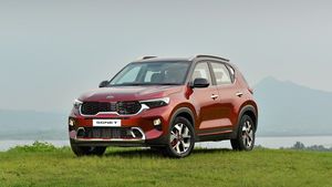 புக்கிங் கொட்டுகிறது... கியா சொனெட் காருக்கான வெயிட்டிங் பீரியட் நிலவரம்!