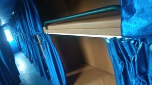 குளு குளு ஏசி ஸ்லீப்பர் பஸ்ஸில் ஜம்முனு தங்கலாம்.. வாடகை எவ்ளோனு தெரிஞ்சா அசந்து போயிருவீங்க