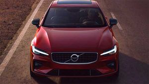 வால்வோவின் எஸ்60 செடான் காருக்கு ஆக்ஸஸரீகள் அறிவிப்பு!! 2021ல் கார் அறிமுகமாகுகிறது..