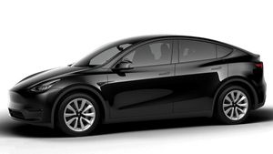 டுவிட்டரை கையாள பணியாளர்களை நியமிக்கும் பிரபல கார் நிறுவனம்... எதற்காக இந்த பணியமர்வு தெரிஞ்சா வியந்துருவீங்க!