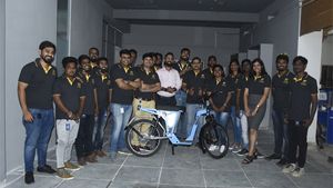 மெட்ராஸ் ஐஐடி மாணவர்களால் உருவாக்கப்பட்ட இ-பைக்... இதோட விலை எவ்ளோ தெரிஞ்சா உடனே வாங்கிடுவீங்க!