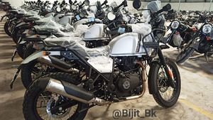 புதிய சில்வர் நிறத்தில் 2021 ராயல்என்பீல்டு ஹிமாலயன் பைக் இப்படிதான் இருக்குமா?! பார்க்கும்போதே வாங்க தோணுதே..