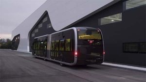 இன்னும் ஒரு சில நாட்களில் ஓடப்போகுது... கோவா போனா கண்டிப்பா இந்த பஸ்ஸில் ஒரு தடவையாச்சும் போகணும்...