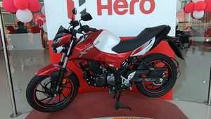 விற்பனைக்கு வந்திறங்கியது ஹீரோ எக்ஸ்ட்ரீம் 160ஆர் ஸ்பெஷல் எடிசன்!! குறிப்பிட்ட எண்ணிக்கையில் மட்டுமே விற்பனை..