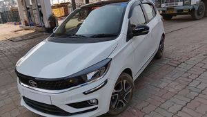 டாடா டியாகோ எவ்வளவு மைலேஜ் தருகிறது?.. உண்மையை வெளிப்படையாக யுட்யூபில் போட்டுடைத்த இளைஞர்!!