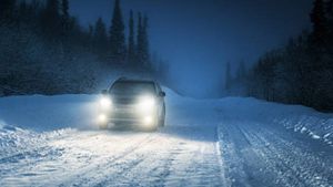 கார்களில் எல்இடி விளக்குகளினால் இவ்வளவு பிரச்சனை வருமா!! கார் வாங்குமுன் இத தெரிஞ்சிக்கோங்க!